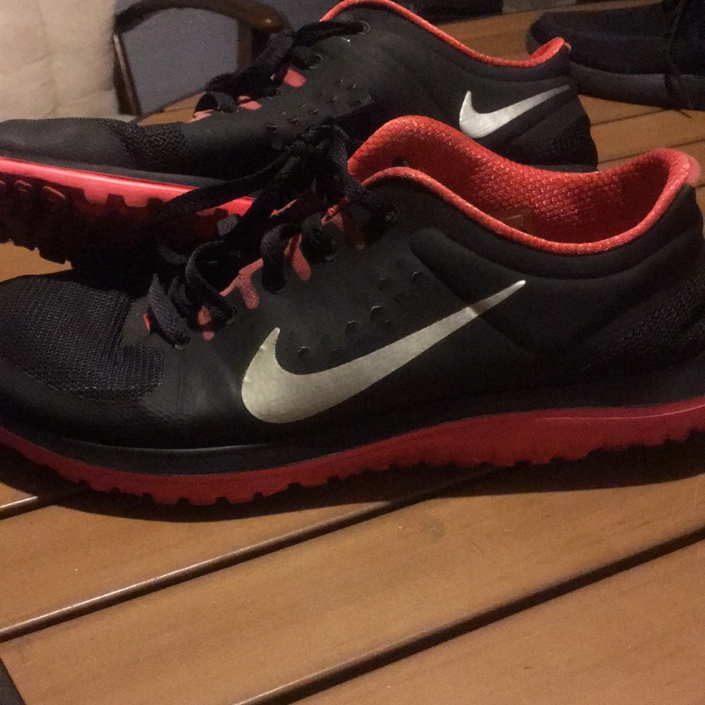 Women’s size 10 Nike’s